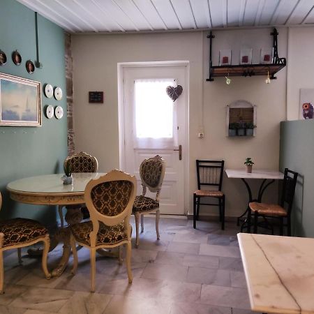 Fiera Guesthouse Ermoupoli Luaran gambar