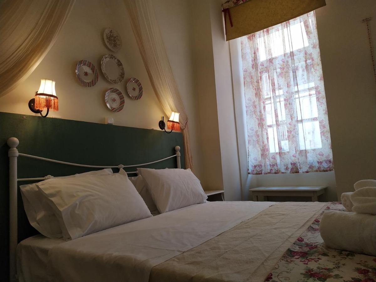 Fiera Guesthouse Ermoupoli Luaran gambar