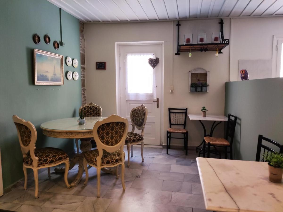 Fiera Guesthouse Ermoupoli Luaran gambar