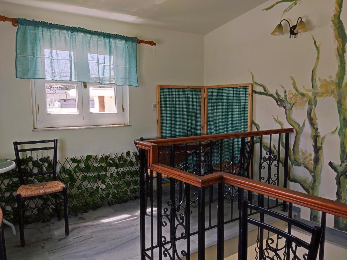 Fiera Guesthouse Ermoupoli Luaran gambar