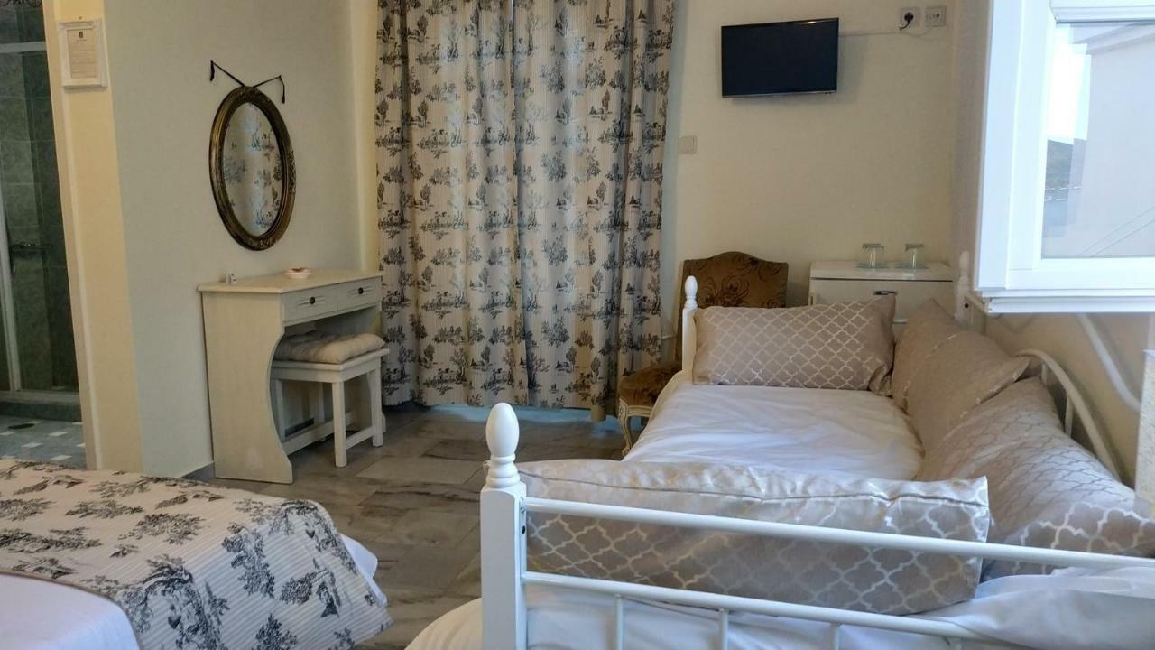 Fiera Guesthouse Ermoupoli Luaran gambar